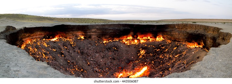 Darvaza Gas Crater, Turkmenistan