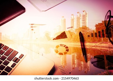 Data analyzing in Forex, Commodities, Equities, Fixed Income and Emerging Markets: the charts and summary info show about "Business statistics and Analytics value". To make decision about BUY or SELL.