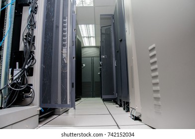 Data Center And Raised Floor