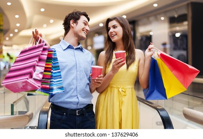 Date In The Shopping Mall