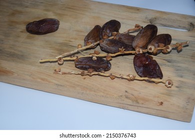 Dates Are A Fruit That Is Served When Breaking The Fast. Coming From The Arab Region