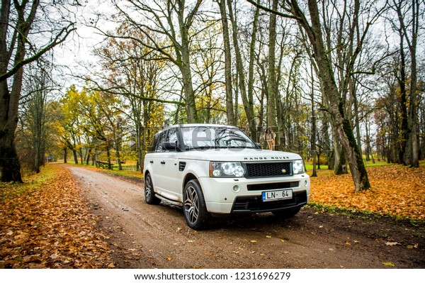 Daugavpils, Latvia - 11.16.2018: Range Rover Sport HSE\
in Autumn Park 