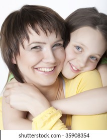 Daughter Hugging Mother Stock Photo 35908354 | Shutterstock