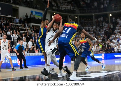 David Lighty Of Lyon And Moussa Diagne Of Andorra During The 2019 EuroCup Basketball Game 1 Of Quarterfinals Between LDLC ASVEL Villeurbanne And Morabanc Andorra On March 5, 2019 At Astroballe In Lyon