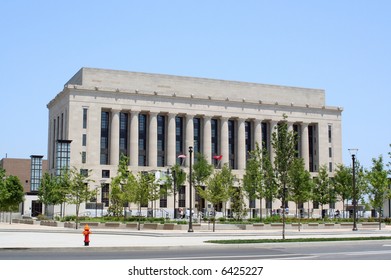 The Davidson County Courthouse In Downtown Nashville