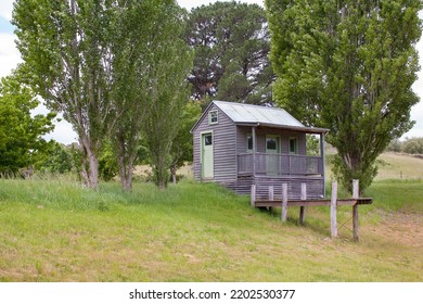 Daylesford, Victoria  Australia - November 1 2014:  Side View Of An Inviting And Charming Small Home Surrounded By Trees And Nature At Lavandula Lavender Farm. Isolated Off-grid Tiny House Concept. 