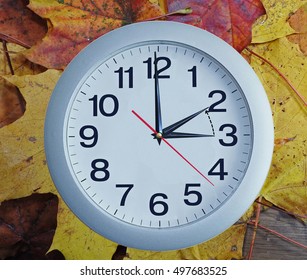 Daylight Saving Time. Wall Clock Going To Winter Time