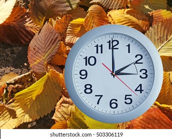 Daylight Saving Time. Wall Clock Going To Winter Time