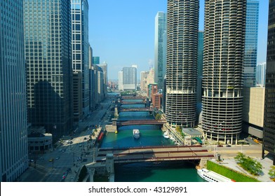 A Daytime View Of The Chicago River, Seen From Above