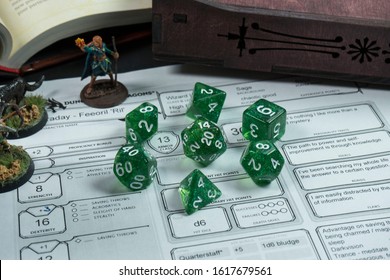 309 Green d20 Images, Stock Photos & Vectors | Shutterstock