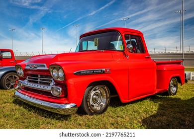 Daytona Beach, FL - November 24, 2018: Low Perspective Front Corner View Of A Chevrolet Task Force Apache 31 Pickup Truck At A Local Car Show.