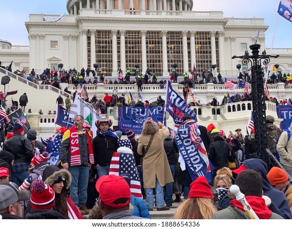 Dc January 6 2021 Trump Supporters Stock Photo (Edit Now) 1888654336