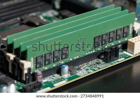 DDR server memory chips. Workstation memory for professional systems. DDR memory modules for server upgrade. High performance server memory. DDR technology.