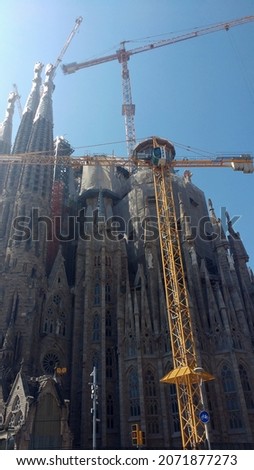 Basílica de la Sagrada Familia; Basilica of the Holy Family is a large unfinished minor basilica in the Eixample district of Barcelona, Catalonia, Spain. Designed by the Spanish architect Antoni Gaudí