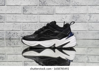 nike tekno white mens