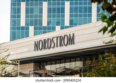 December 12th , 2021 - Austin , Texas , USA: Nordstrom Location In North Austin Texas In A Modern Outdoor Urban Residential Shopping District Called The Domain During Holiday Shopping Season 