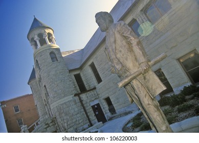 DECEMBER 2004 - Western Heritage Center, Museum of Old West, Billings, MT