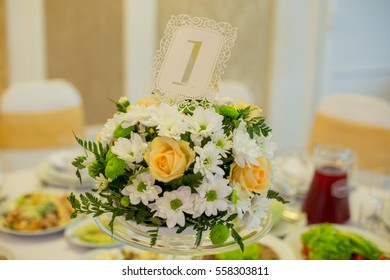 Decor on the table in a restaurant 