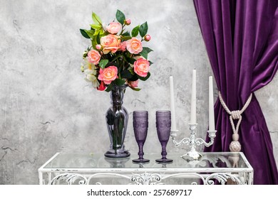 Decor Studio Style Shabby Chic, Vase On The Table An Elegant Decor, Decor For Living Room, Interior Design At The Tender Style