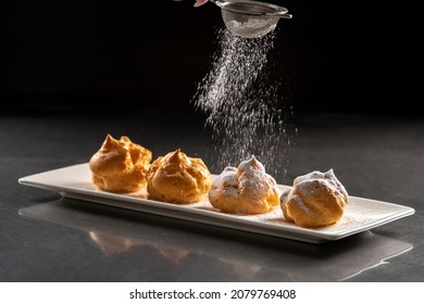 Profiteroles decorativos con azúcar