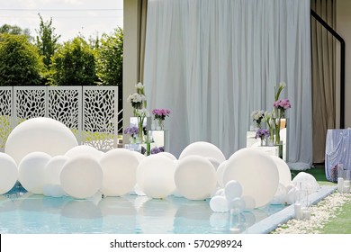 Pool Balloons Images Stock Photos Vectors Shutterstock