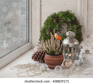 Decorations In The Window On Christmas Eve (mass Produced)