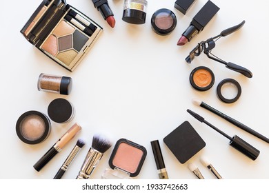 463,187 Makeup Products Images, Stock Photos & Vectors | Shutterstock