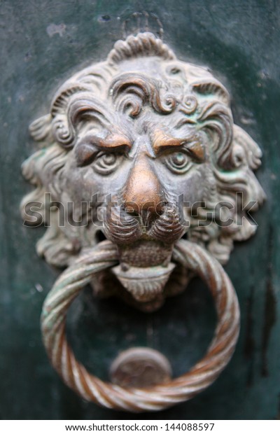 Decorative Gilded Lion Head Door Knob Royalty Free Stock Image