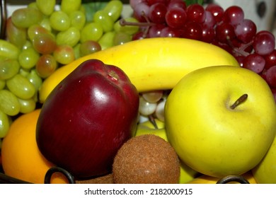 Decorative interior items with bokeh effect, front and back background is blurred