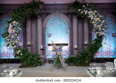 Decorative Venue Design, Luxury Dining Event Decor