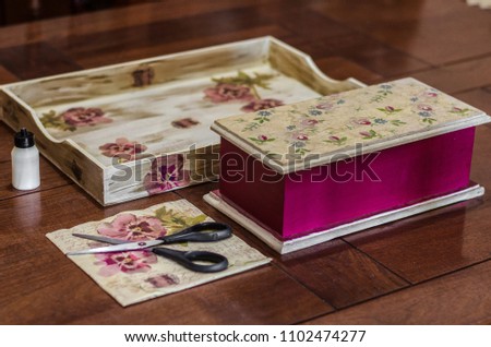 Decoupage vintage .