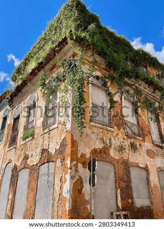 decrepit facade in old colonial town