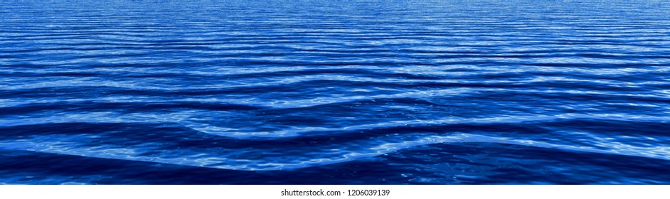 Deep Blue Gentle Ocean Waves Panorama Background