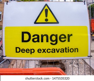 Deep Excavation Sign Images Stock Photos Vectors Shutterstock