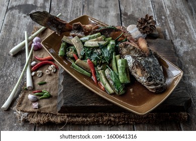 303 Thai food cooked fish snake Images, Stock Photos & Vectors ...