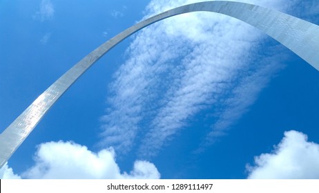 Deep perspective view of the Gateway Arch in St. Louis, Missouri