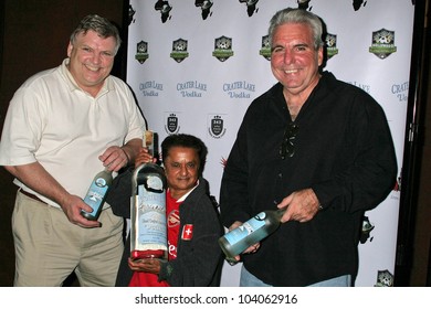 Deep Roy And Sponsors At The World Cup Showdown Fundraiser, El Guapo Cantina, Los Angeles, CA.  11-06-09