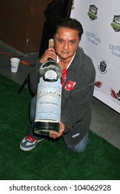 Deep Roy At The World Cup Showdown Fundraiser, El Guapo Cantina, Los Angeles, CA.  11-06-09