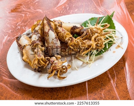 Deepfried Neritic Squid in plate