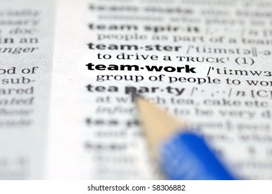 Definition of teamwork.