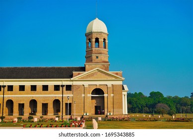 Dehradun  Forest Research Institute.

10/jan/2020

 Dehradun (FRI), Made A Humble Beginning As Forest School Established In 1878.