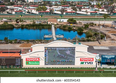 DEL MAR, CALIFORNIA - NOVEMBER 25, 2016:  Tote Board And Pond Of The Del Mar Racetrack, The Second Largest Horse Racing Venue In The Western United States.