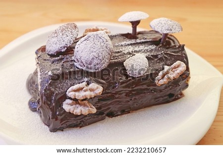 Delectable Homemade Buche de Noel or Chocolate Yule Log Christmas Cake