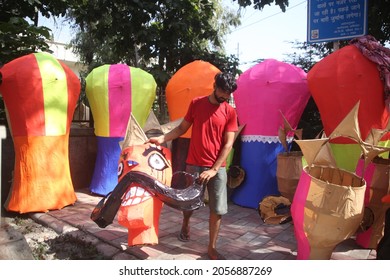 Delhi, India - 10-13-2021 - A Man Paints An Effigy Of The Demon King Ravana Ahead Of 'Dussehra' Festival Celebration In New Delhi.