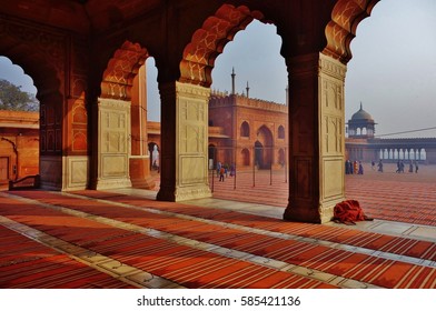 DELHI, INDIA -23 DEC 2016- The red Jama Mosque (Masjid Jahan Numa), built in the 17th in Mughal architecture, is one of the largest mosques in India. It has been the site of two terror attacks.