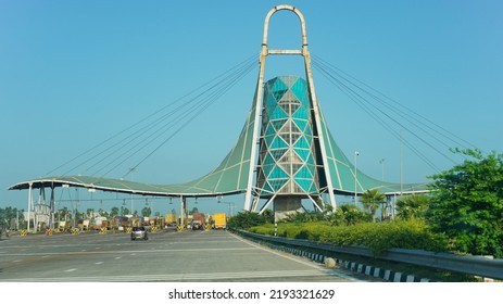 Delhi, India - August 19 2022: Toll Plaza On FNG Highway. Modern And Beautiful Structure.