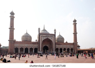 DELHI, INDIA - FEBRUARY 13: The spectacular architecture of the Great Friday Mosque (Jama Masjid) on February 13, 2016, Delhi, India.