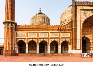 DELHI, INDIA - JAN 18, 2016: Jama Masjid, Old town of Delhi, India. It is the principal mosque in Delhi