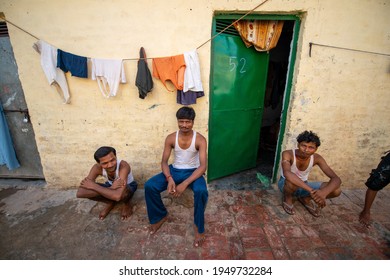 Delhi, India, June 6 2013: Migrant People Starting A Day, A View Of Labor Colony Near Kapas Hera, Delhi Haryana Border. Life In These Rented Houses.