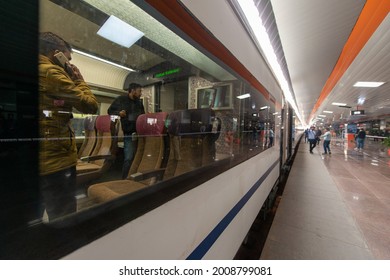 Delhi,India Jan 2 2019: Vande Bharat Train, A Newly Launched Modern Train By Indian Railways. It Is A Most Premium Trains In India. 